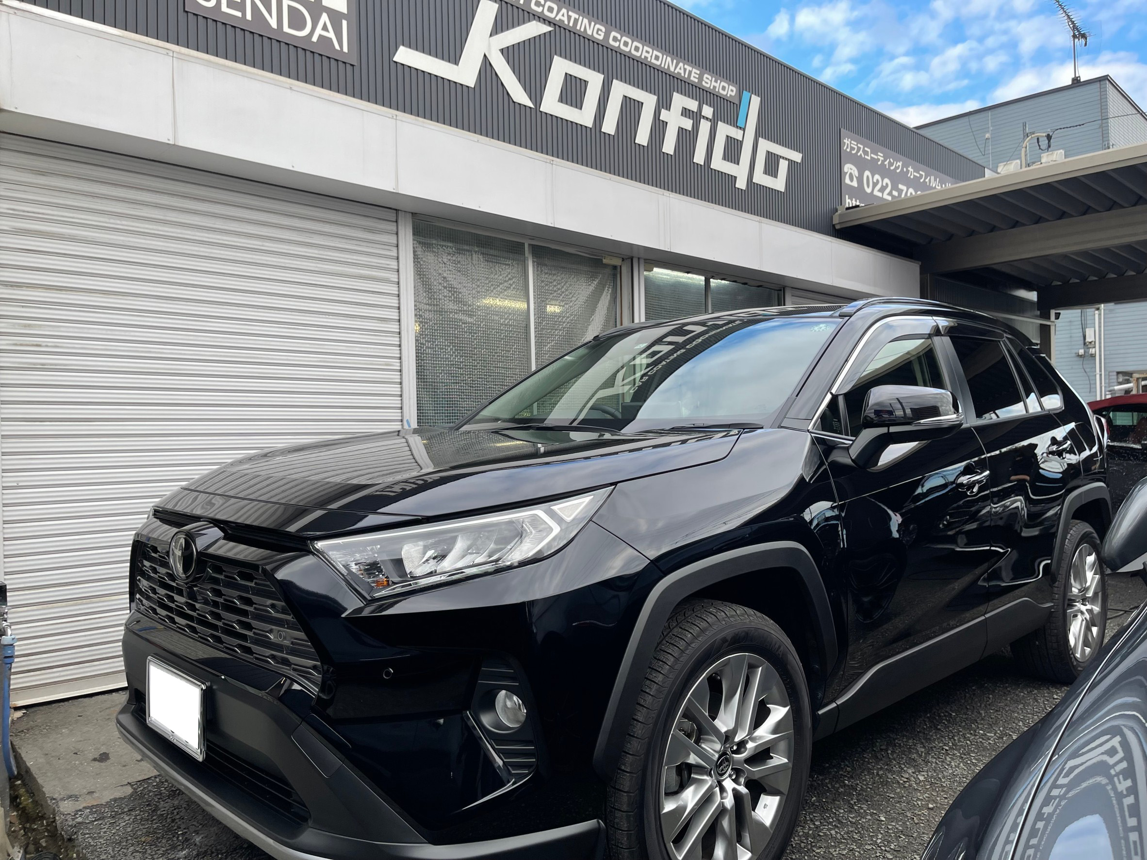 RAV4にコーティング　ハイモース　ザ・グロウ　下廻り塗装　マフラーコーティング　リピーター様