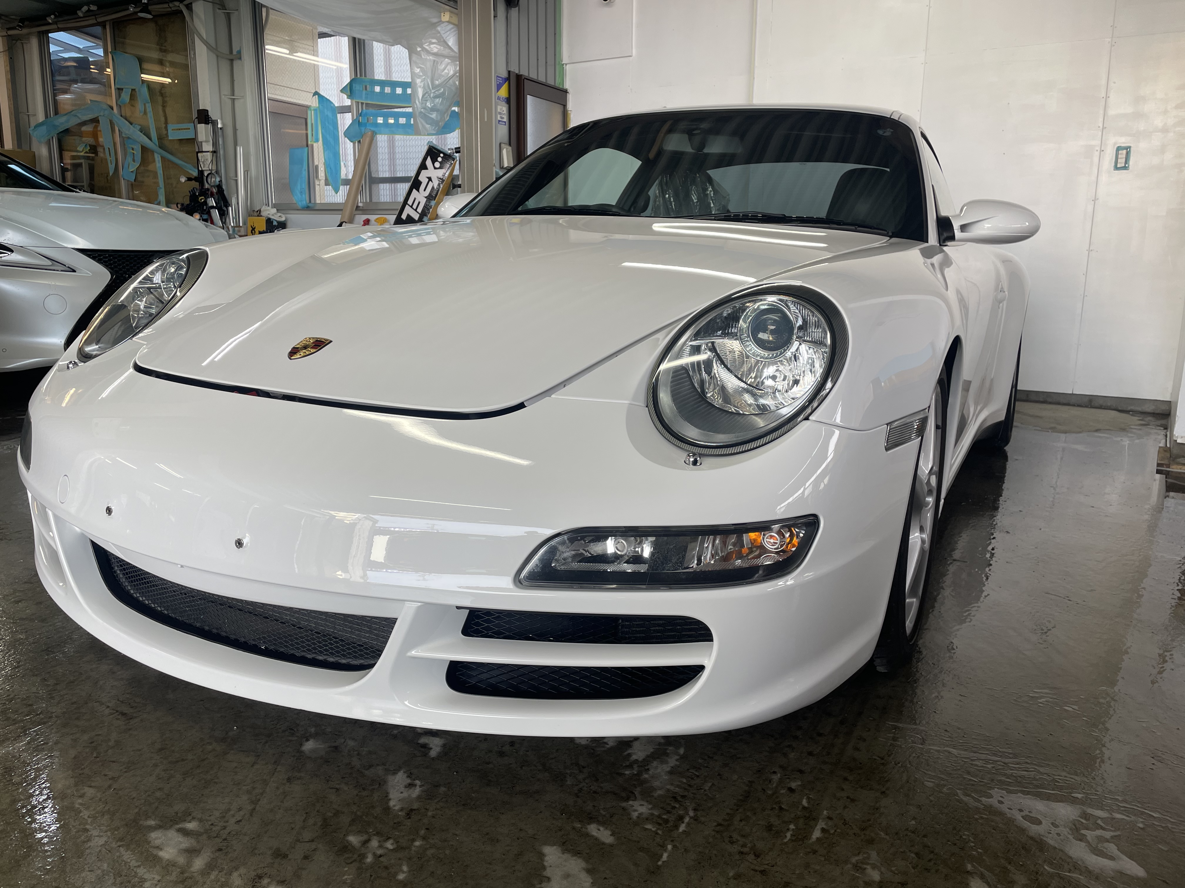 ポルシェ911カレラ4   WF-ZAN  ウィンドガラス撥水